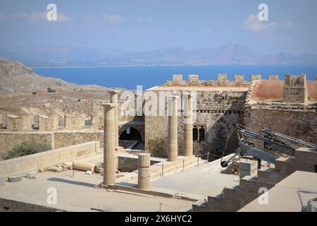 Die Akropolis von Lindos, historische Architektur auf Rhodos Insel, Griechenland, Europa. Stockfoto