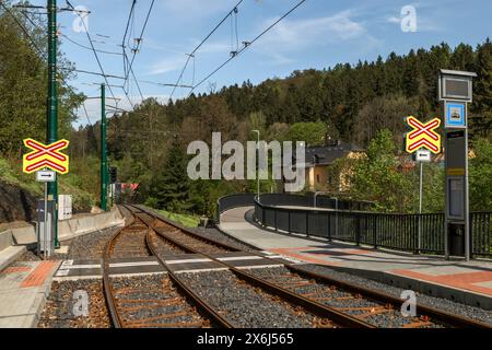 Neues Straßenbahngleis nach grossem Umbau zwischen Liberec und Jablonec CZ 05 02 2024 Stockfoto