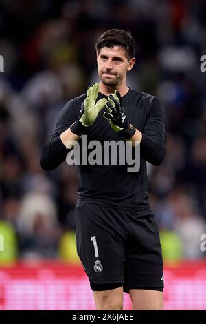 Madrid, Spanien. Mai 2024 Madrid, Spanien. 14. Mai 2024 Thibaut Courtois von Real Madrid würdigt die Fans nach dem LaLiga EA Sports Spiel zwischen Real Madrid CF und Deportivo Alaves im Estadio Santiago Bernabeu am 14. Mai 2024 in Madrid. (Foto von QSP) Stockfoto