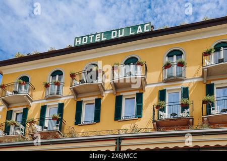 Bellagio, Italien - 8. August 2023: Blick auf das berühmte Hotel du Lac im Zentrum von Bellagio am Comer See in Italien Stockfoto