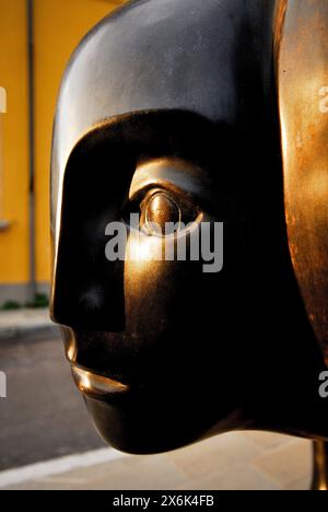 Kopfskulpturen in Pietrasanta, Lucca, Toskana, Italien Stockfoto