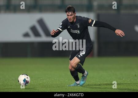 Turin, Italien. Mai 2024. Nicolo Savona von Juventus während des Spiels der Serie C im Stadio Giuseppe Moccagatta gegen Alessandria, Turin. Der Bildnachweis sollte lauten: Jonathan Moscrop/Sportimage Credit: Sportimage Ltd/Alamy Live News Stockfoto