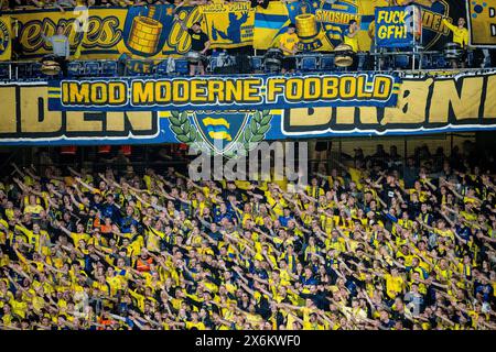 Dänemark. Mai 2024. Broendby IF's Fans beim 3F Superliga-Spiel zwischen Broendby IF und FC Nordsjaelland im Broendby Stadium in Broendby, Mittwoch, den 15. Mai 2024. (Foto: Mads Claus Rasmussen/Ritzau Scanpix) Credit: Ritzau/Alamy Live News Stockfoto