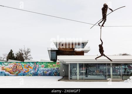 Buchheim Museum of Fantasy mit Schnee im Winter, Bernried, Starnberger See, Fünfseenland, Pfaffenwinkel, Oberbayern, Bayern, Deutschland Stockfoto