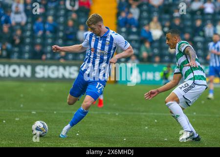 Kilmarnock, Großbritannien. Mai 2024. Kilmarnock trifft Celtic im Rugby Park, Kilmarnock, Ayrshire, Schottland in einer schottischen Premiership-Gans. Das Spiel ist wichtig, da Celtic nur einen Punkt benötigen, um zum 12. Mal den Scottish Premiership.title zu gewinnen. Die Endpunktzahl war Celtic 5:0 Kilmarnock. Celtic erzielte folgende Tore: A Idah, 5 Minuten: A, Maeda, 12 Minuten, J Forrest, 35 Minuten, M O-Riley 51 und 71 Minuten. Quelle: Findlay/Alamy Live News Stockfoto