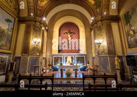 Kapelle des Santíssim (des Heiligen Sakraments) in der Kirche Sant Pere d'Or in Santpedor (Bages, Barcelona, ​​Catalonia, Spanien) Stockfoto