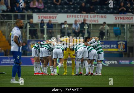 15. Mai 2024; Rugby Park, Kilmarnock, Schottland: Scottish Premiership Football, Kilmarnock versus Celtic Huddle Stockfoto