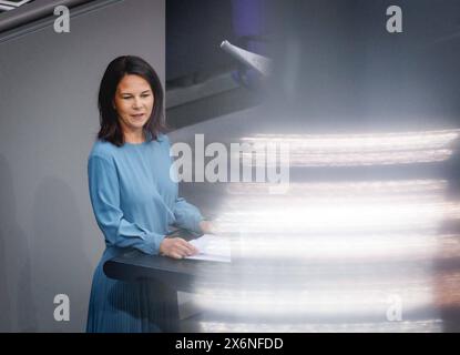 Annalena Baerbock, Bundesaussenministerin, aufgenommen waehrend einer Rede im Deutschen Bundestag in Berlin, 16.05.2024. Berlin Deutschland *** Annalena Baerbock, Bundesaußenministerin, aufgenommen während einer Rede im Deutschen Bundestag in Berlin, 16 05 2024 Berlin Deutschland Copyright: xJulianexSonntagxphotothek.dex Stockfoto