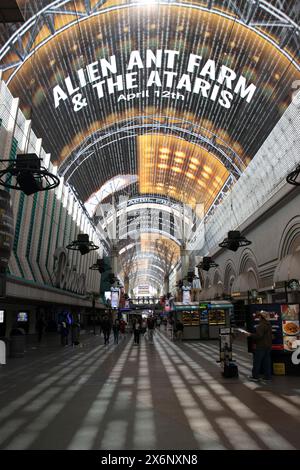 Fremont Street Experience: Vegas Nachtleben Extravaganza Stockfoto