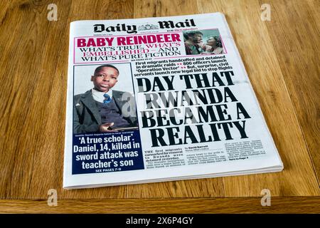 2. Mai 2024 Schlagzeile in Daily Mail ist der Tag, an dem Ruanda Realität wurde. Stockfoto