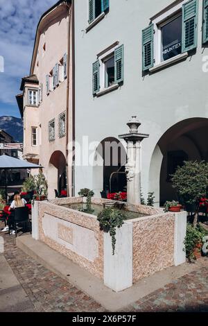 Neumarkt, Italien - 17. August 2023: Stadtzentrum von Neumarkt (Egna), einem Dorf in Südtirol in Norditalien, etwa 25 Kilometer südlich von Th Stockfoto