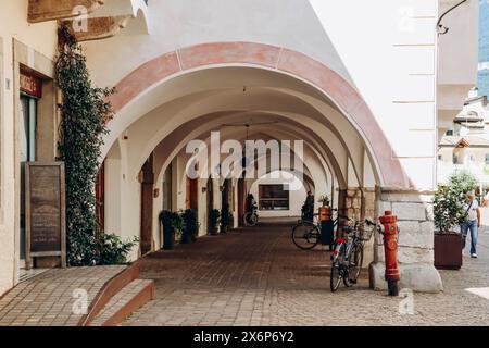 Neumarkt, Italien - 17. August 2023 : Neumarkt Stadtzentrum, ein Dorf in Südtirol in Norditalien Stockfoto