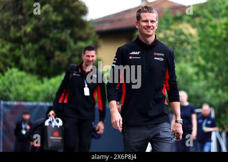 Imola, Italien. Mai 2024. Nico Hulkenberg (GER) Haas F1 Team. 16.05.2024. Formel-1-Weltmeisterschaft, Rd 7, Emilia Romagna Grand Prix, Imola, Italien, Vorbereitungstag. Das Foto sollte lauten: XPB/Alamy Live News. Stockfoto