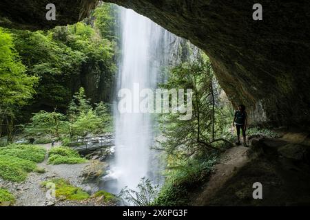 Garganta de Kakueta, Sainte-Enak<unk>, región de Aquitania, departamento de Pirineos Atlánticos, Francia. Stockfoto