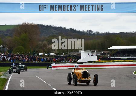 Jonathan Bailey, Bugatti Type 35C, Grover Williams Trophy, 20 Minuten Rennstrecke für Grand Prix-Fahrzeuge vor dem Krieg, hauptsächlich aus der Zeit von 1920 bis 1931, Stockfoto