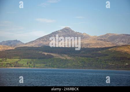 Blick auf die Heilige Insel von Lamlash, Isle of Arran, Schottland, Großbritannien. Stockfoto