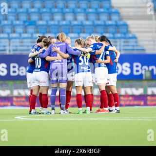 Oslo, Norwegen. Mai 2024. Oslo, Norwegen, 15. Mai 2024: Spieler von Valerenga sind vor dem Fußballspiel der Toppserien League zwischen Valerenga und Rosenborg in der Intility Arena in Oslo, Norwegen (Ane Frosaker/SPP) zu sehen. /Alamy Live News Stockfoto