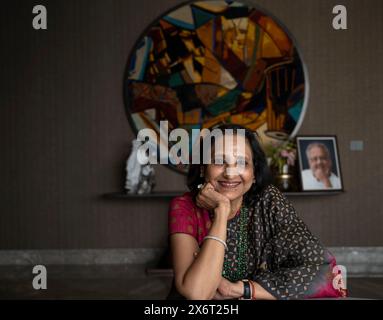 Mumbai, Indien. August 2023. MUMBAI, INDIEN – 9. AUGUST: Rekha jhunjhunwala, Ehefrau von Rakesh jhunjhunwala posiert für das Foto in ihrem Haus Rare Villa, Malabar Hill am 9. August 2023 in Mumbai, Indien. (Foto: Satish Bate/Hindustan Times/SIPA USA) Credit: SIPA USA/Alamy Live News Stockfoto