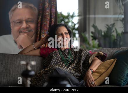 Mumbai, Indien. August 2023. MUMBAI, INDIEN – 9. AUGUST: Rekha jhunjhunwala, Ehefrau von Rakesh jhunjhunwala posiert für das Foto in ihrem Haus Rare Villa, Malabar Hill am 9. August 2023 in Mumbai, Indien. (Foto: Satish Bate/Hindustan Times/SIPA USA) Credit: SIPA USA/Alamy Live News Stockfoto