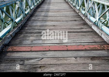 Hien Luong-Brücke, Vietnam, 17. Breitengrad, Brücke zwischen Nord- und Südvietnam Stockfoto