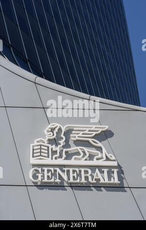 Logo der italienischen Versicherungsgesellschaft Assicurazioni Generali am Hauptsitz der Generali Group in Mailand Stockfoto