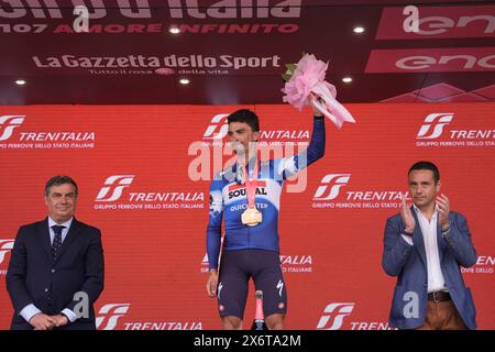 Fano, Italien. Mai 2024. Alaphilippe Julian (Team Soudal - Quickstep) gewinnt die 12. Etappe des Giro d'Italia von Martinsicuro nach Fano, Italien - Donnerstag, 16. Mai 2024 - Sport, Radfahren (Foto: Fabio Ferrari /LaPresse) Credit: LaPresse/Alamy Live News Stockfoto