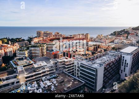 Monaco, Monaco - 15. Dezember 2023: Panoramablick auf Monaco bei Sonnenuntergang Stockfoto