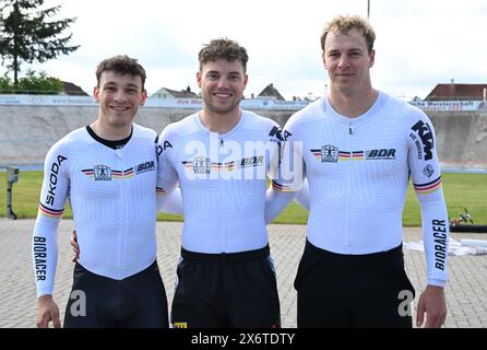 Dudenhofen, Deutschland. Mai 2024. Radsport/Strecke: BDR präsentiert seine Bahnradsprintern für die Olympischen Spiele. Luca Spiegel, Maximilian Dörnbach und Nik Schröter. Quelle: Bernd Weißbrod/dpa/Alamy Live News Stockfoto