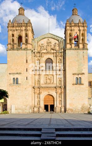 Oaxaca; Mexiko; Nordamerika. Kirche von Santo Domingo, erbaut 1570–1608. Stockfoto