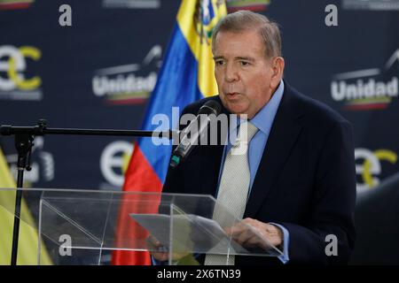 Caracas, Venezuela. Mai 2024. Edmundo Gonzalez Urrutia, Oppositionskandidat bei den bevorstehenden Präsidentschaftswahlen, spricht auf einer Veranstaltung der Encuentro Ciudadano Partei. Die Präsidentschaftswahlen in Südamerika werden am 28. Juli stattfinden. Hinweis: Pedro Rances Mattey/dpa/Alamy Live News Stockfoto