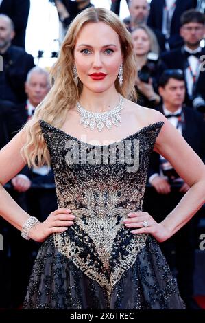 Meryem Sarah Uzerli bei der Premiere des Kinofilms Megalopolis auf dem Festival de Cannes 2024 / 77. Internationale Filmfestspiele von Cannes im Palais des Festivals. Cannes, 16.05.2024 *** Meryem Sarah Uzerli bei der Premiere des Spielfilms Megalopolis beim Festival de Cannes 2024 77 Internationale Filmfestspiele Cannes im Palais des Festivals Cannes, 16 05 2024 Foto:xD.xBedrosianx/xFuturexImagex megalopolis 4504 Stockfoto
