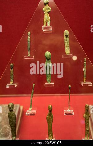 Bronze-Votivopfer, iberische Heiligtümer Collado de los Jardines und Castellar de Santisteban, iberische Kultur, Archäologisches Museum. Úbeda, Provinz Jaén, Andalusien, Spanien. Stockfoto