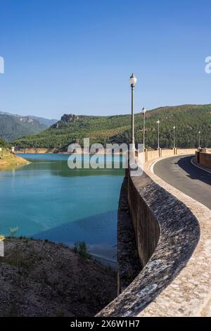 Tranco Reservoir - El Tranco de Beas-, Naturpark der Sierras de Cazorla, Segura und Las Villas, Provinz Jaén, Andalusien, Spanien. Stockfoto
