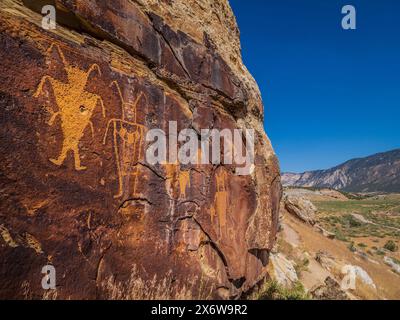 Felszeichnungen der Fremont-Indianer, McKee Spring, Island Park Road, Dinosaur National Monument, Vernal, Utah. Stockfoto