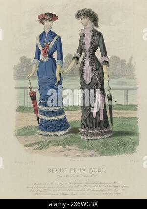 Revue de la Mode, Gazette de la Famille, dimanche 15. August 1880, 9. Année, Nr. 450: Toilettes de la M.on Cavally (...), zwei Frauen auf einer Rennstrecke, in Cavallenkostümen gekleidet. Links: Kleid aus blauem Batiste und Stickerei, Foulard und „Sura“, für die Landschaft und zum Spazierengehen. Schwarzer Strohhut mit Wildblumen verziert. Rechts: Kleid in lila und schwarz mit schwarzer Spitze verziert, für Pferderennen. Passender Regenschirm. Nach der Überschrift: 'Toiletten' von Cavally. Im Folgenden finden Sie einige Zeilen mit Werbetexten für verschiedene Produkte. Druck aus dem Modemagazin Revue de la Mode (1872-1913 Stockfoto