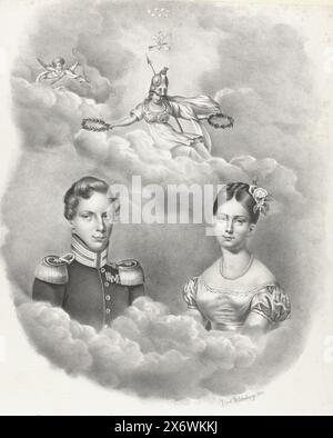 Porträt von Marianne, Prinzessin der Niederlande, und Albert von Preußen, Porträt von Marianne und Albert von Preußen. Sie sind von Wolken umgeben. Oben in der Mitte eine allegorische Figur mit Lorbeerkranz und Rosenkranz. Links schießt eine allegorische Figur einen Pfeil durch ihre Initialen. In der Mitte unter ihren Waffen mit einer Krone, einem Löwen und Herkules. Unter dem auf einem Banderole sagt ihr Geschlecht. Eine Zeile französischer Text am unteren Rand., Druck, Druckerei: L. van de Wildenberg, (auf dem Objekt erwähnt), Verlag: Bauduin & Co., (auf dem Objekt erwähnt), Brüssel, 1830, Papier, Höhe, 590 Stockfoto