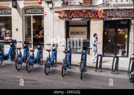 BiciMAD Bikes, ein Fahrradverleih-Programm, das vom Rathaus von Madrid, Spanien, betrieben wird Stockfoto