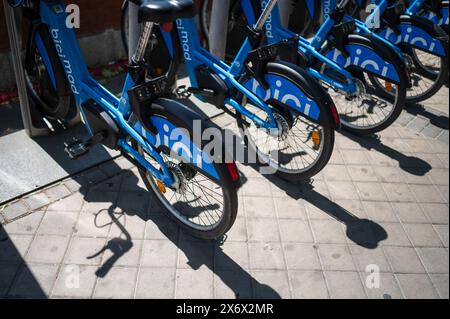 BiciMAD Bikes, ein Fahrradverleih-Programm, das vom Rathaus von Madrid, Spanien, betrieben wird Stockfoto