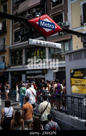 U-Bahn-Haltestelle La Latina in Madrid, Spanien Stockfoto