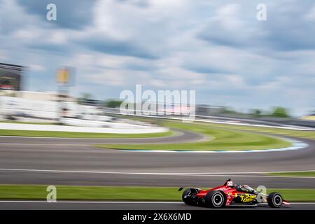 Speedway, in, USA. Mai 2024. PIETRO FITTIPALDI (30) aus Miami, Florida, trainiert für den 108. Lauf des Indianapolis 500 auf dem Indianapolis Motor Speedway in Speedway, IN. (Credit Image: © Grindstone Media Group/ASP) NUR REDAKTIONELLE VERWENDUNG! Nicht für kommerzielle ZWECKE! Stockfoto