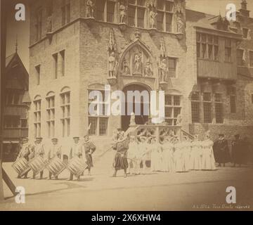 Historische Szene auf der Weltausstellung 1897 in Brüssel, Belgien, Foto, AL, (auf dem Objekt erwähnt), Herausgeber: Edgard Lyon-Claesen, (zum Gegenstand erwähnt), Brüssel, 1897, Karton, Albumendruck, Höhe, 249 mm x Breite, 309 mm Stockfoto