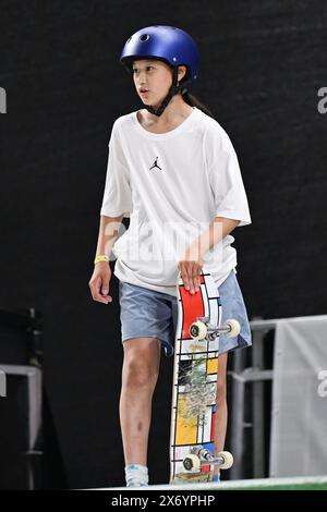 Shanghai, China. Kredit: MATSUO. Mai 2024. Ginwoo Onodera (JPN) Skateboarding : OQS olympia-Qualifikationsserie für paris 2024 Men's Street Vorspiele am Huangpu River Side in Shanghai, China. Kredit: MATSUO . K/AFLO SPORT/Alamy Live News Stockfoto