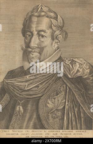 Porträt von Matthias von Österreich, Divus Mathias CAES (...) (Titel auf Objekt), Büstenporträt von Matthias von Österreich (1557-1619), Kaiser des Heiligen Römischen Reiches und Gouverneur der Niederlande, dargestellt in einer Toga, mit einem Lorbeerkranz auf dem Kopf und einer Kette mit Insignien des Ordens vom Goldenen Vlies. Unterhalb der Performance drei lateinische Zeilen., Druck, Druckerei: Johannes Eillarts, Leeuwarden, 1611 - ca. 1630, Papier, Gravur, Höhe, 420 mm x Breite, 287 mm Stockfoto