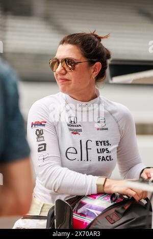 Indianapolis, Usa. Mai 2024. Katherine Legge trainiert für den 2024 Indy 500 auf dem Indianapolis Motor Speedway. (Foto: Jeremy Hogan/SOPA Images/SIPA USA) Credit: SIPA USA/Alamy Live News Stockfoto