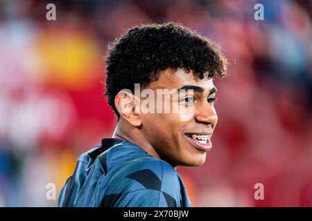 Almeria, Spanien. Mai 2024. Lamine Yamal vom FC Barcelona wurde beim Spiel der LaLiga EA Sports 2023/2024 zwischen UD Almeria und FC Barcelona im Power Horse Stadium gesehen. Endstand: UD Almeria 0:2 FC Barcelona Credit: SOPA Images Limited/Alamy Live News Stockfoto
