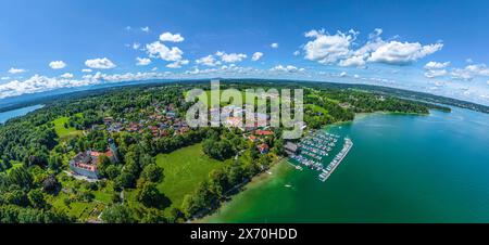 Die Gemeinde Bernried am Starnberger See im Luftbild Ausblick auf Bernried in der bayerischen Region Oberland am West Bernried Bayern Deutschland *** Stockfoto