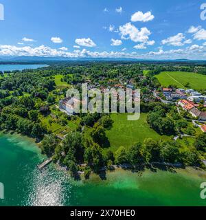 Die Gemeinde Bernried am Starnberger See im Luftbild Ausblick auf Bernried in der bayerischen Region Oberland am West Bernried Bayern Deutschland *** Stockfoto