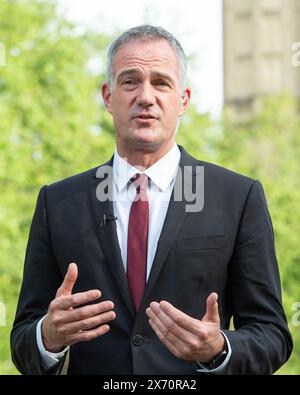 London, Großbritannien. Mai 2024. Peter Kyle, Schattenwissenschaftler, wird während der Morgenrunde in Westminster interviewt. Autor: Thomas Krych/Alamy Live News Stockfoto