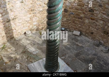 Serpentinensäule des antiken Hippodroms in der Nähe von Sultanahmet, Istanbul Stockfoto