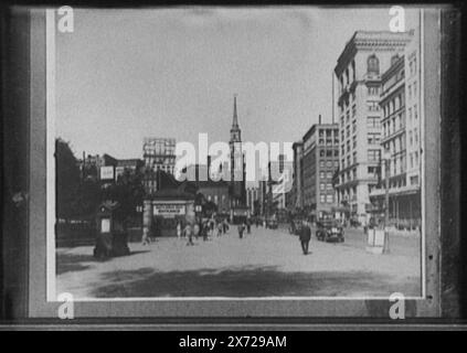 Tremont Street and the Mall, Boston Common, Boston, Mass., Titel aus negativ D4-73569., Foto eines Fotodruckes. No. Detroit Publishing Co. No., Gift; State Historical Society of Colorado; 1949, U-Bahn-Stationen. , Parks. , Kommerzielle Einrichtungen. , Usa, Massachusetts, Boston. Stockfoto